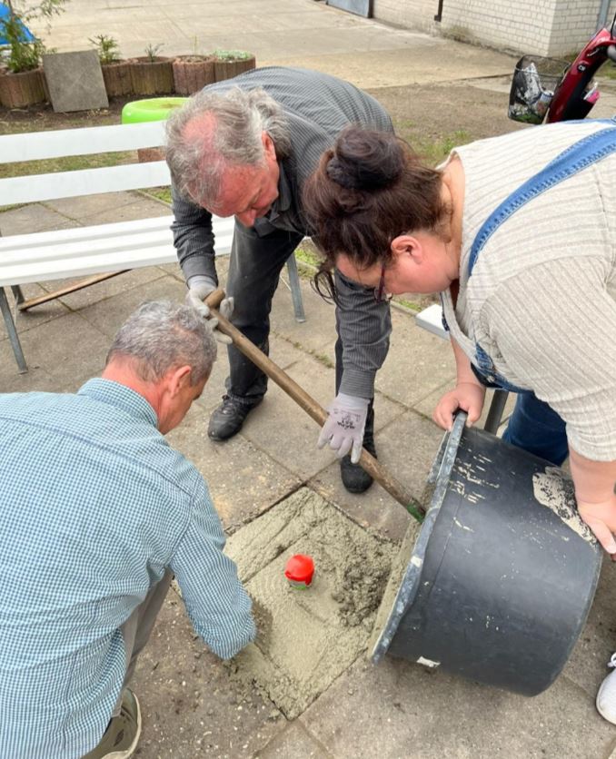 Aktion Sonnenschirmbodenhülse Aktion Sonnenschirmbodenhülse